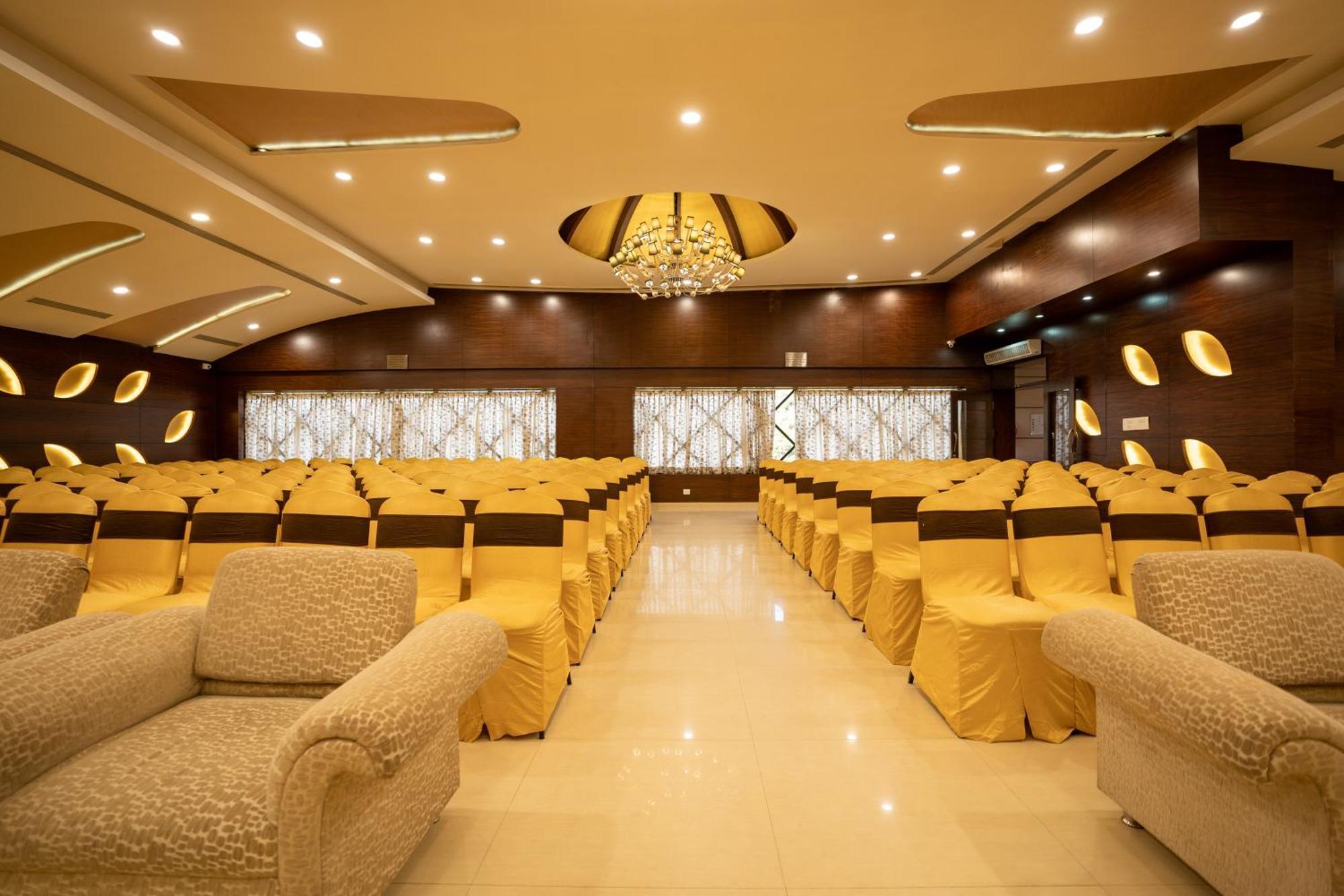Pai Vista, Kr Road Hotel Bangalore Ngoại thất bức ảnh